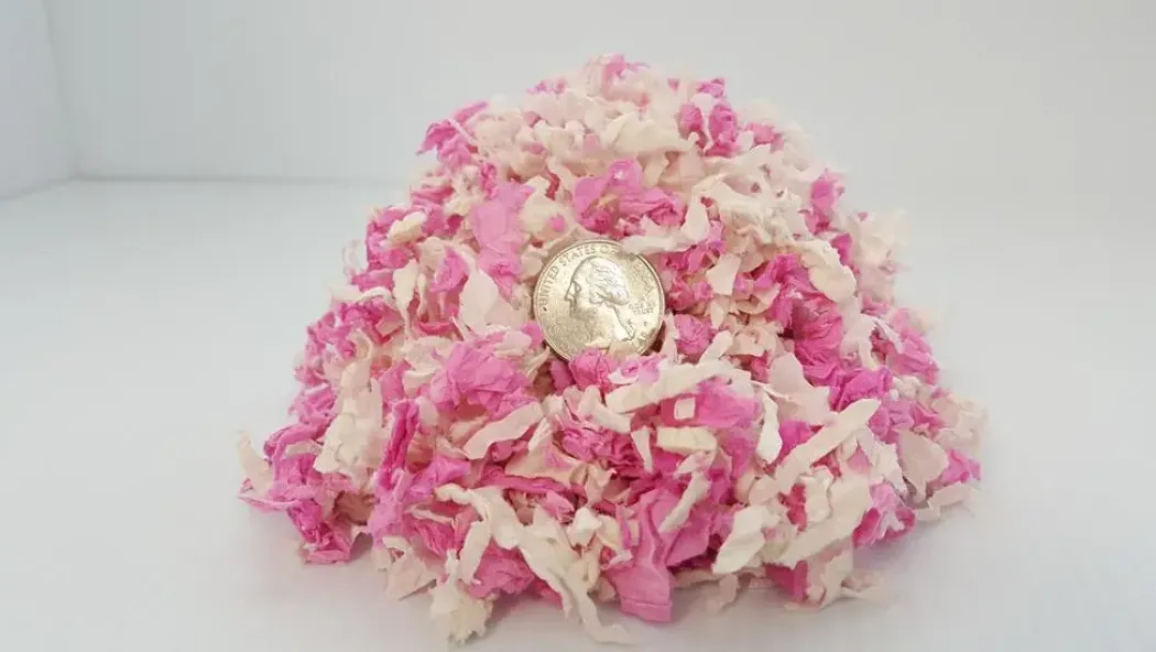 Über papirstrøelse 36 L pink og hvid