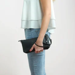 Hunter Shoulder Bag Como Black