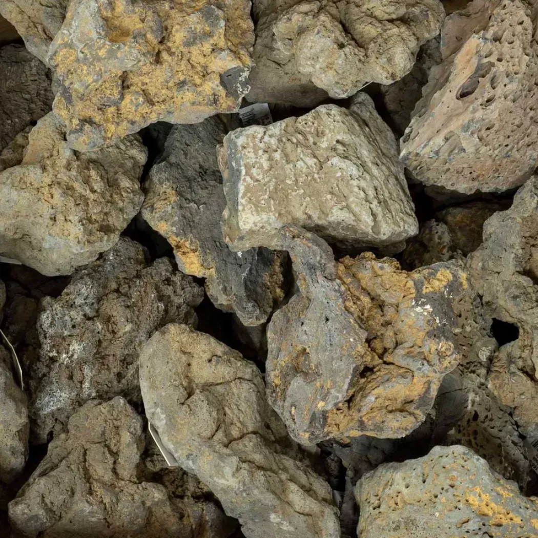 Loa Rock 1 kg - Dekorativ naturlig sten til akvarier og Terrarier
